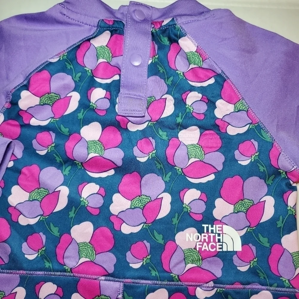 The North Face║One Piece Swimwear║Size 6-12M Rashguard